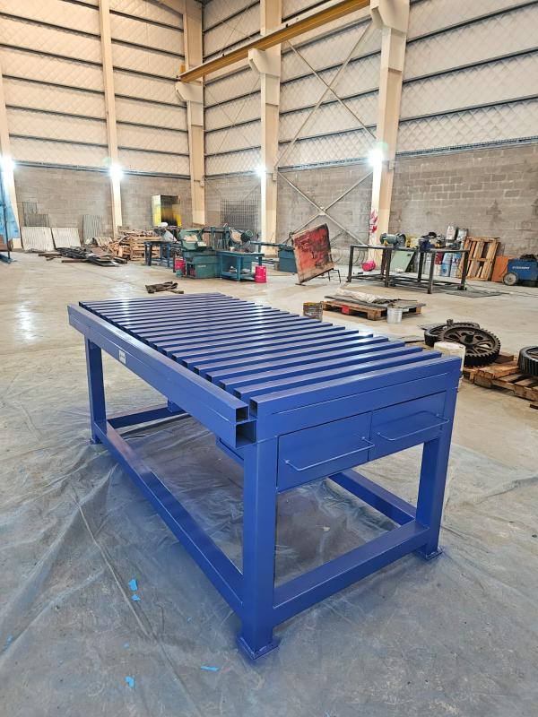 Mesa ergonómica taller metalmecánico
