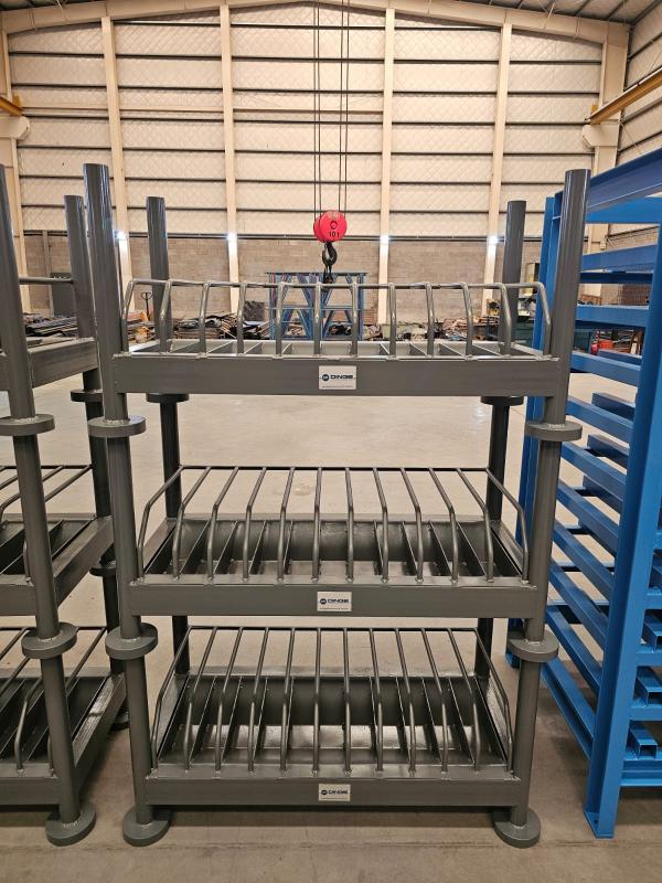 Racks apilables para matrices